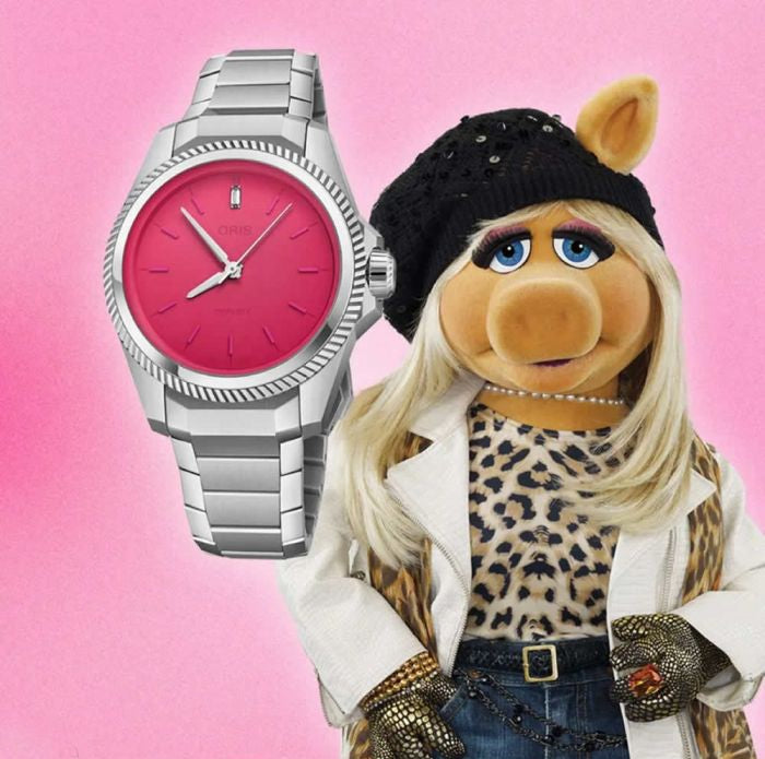 Oris ProPilot X Miss Piggy Edition: quando l’orologeria incontra il glamour rosa shocking