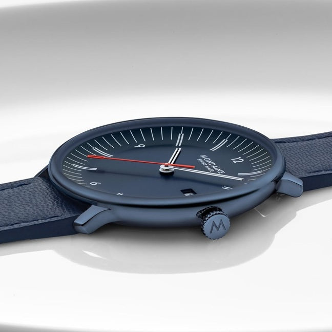 MONDAINE Doppio: stile iconico e tecnologia solare