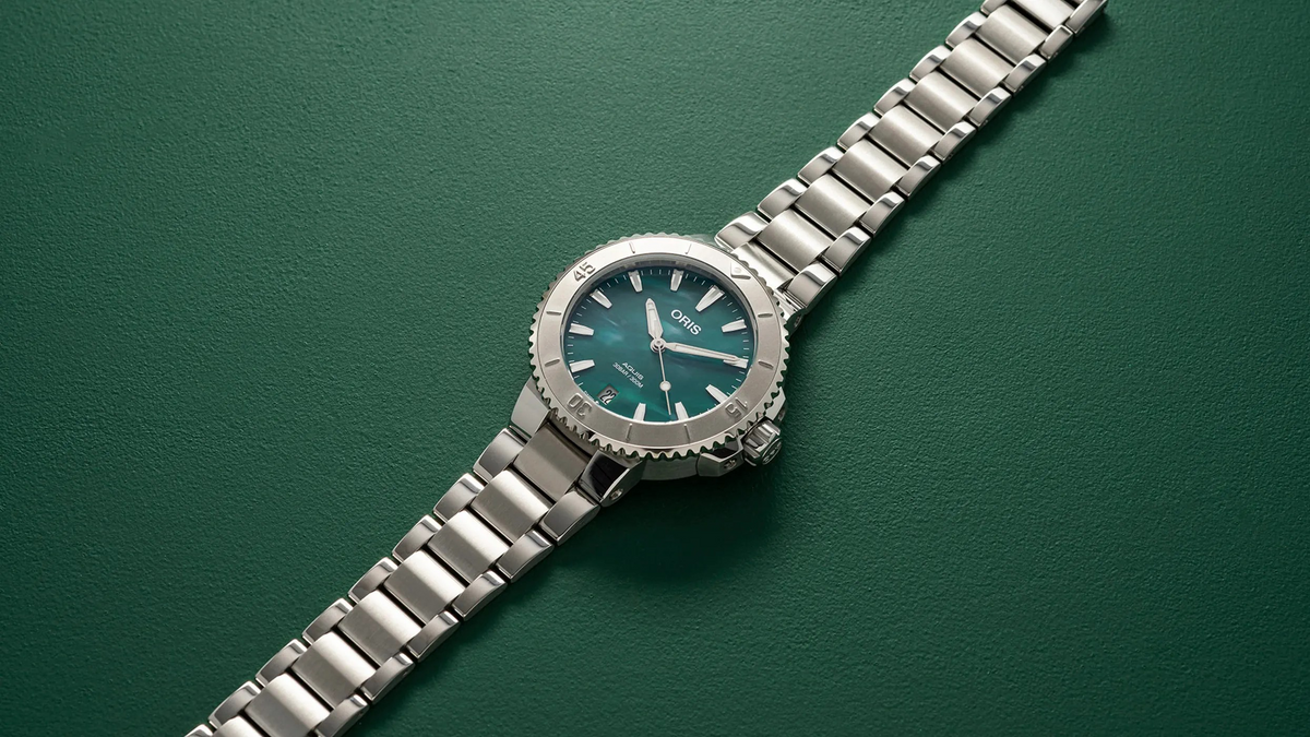 Oris Aquis Date 36.50mm X Bracenet 01 733 7770 4137-07 8 18 05P