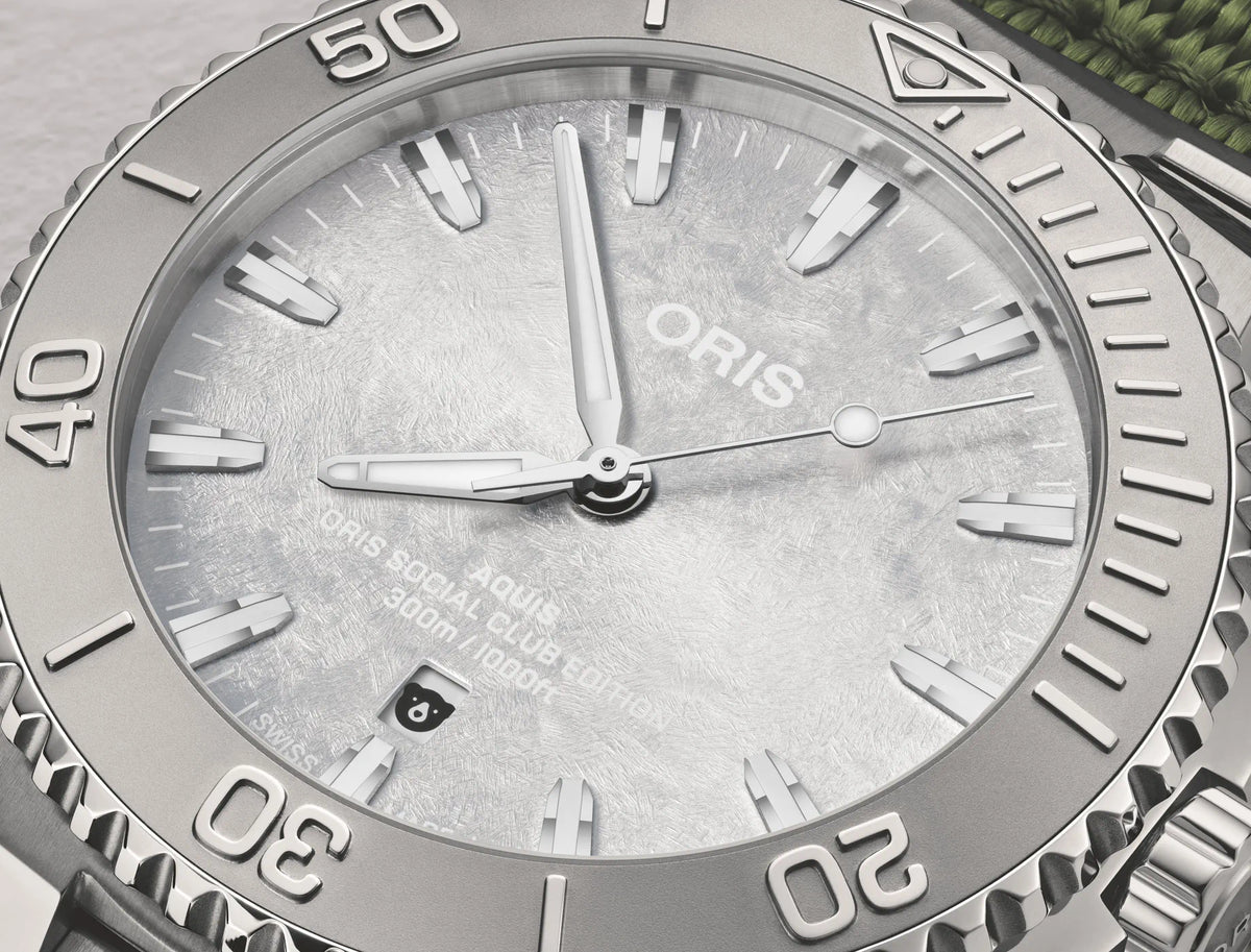 Oris AquisSocial Edition II Limited Edition 43.5mm 01 733 7789 4121-Set