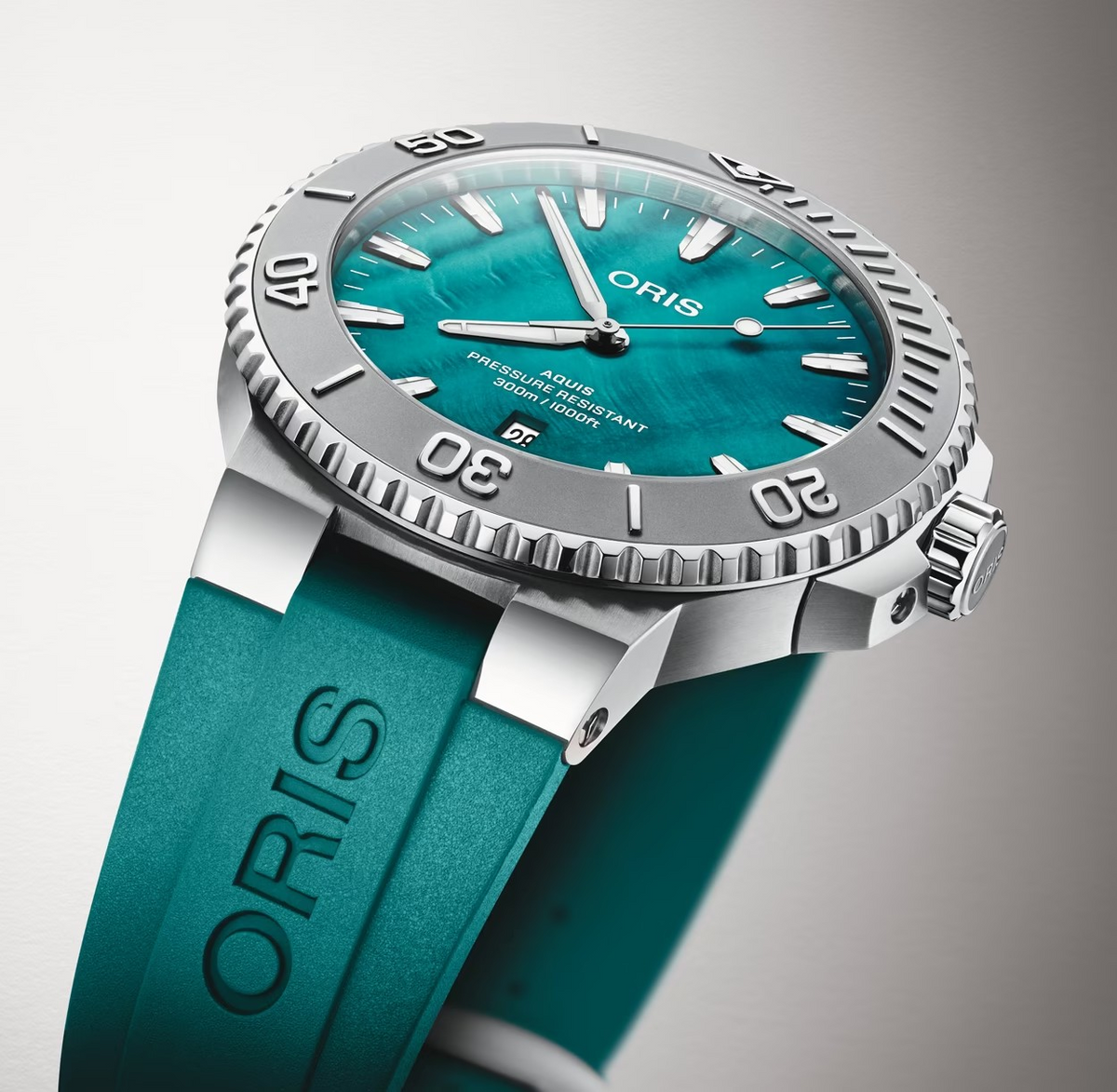 Oris Aquis New York Harbor Limited Edition II 43.5mm 01 733 7789 4187-Set 