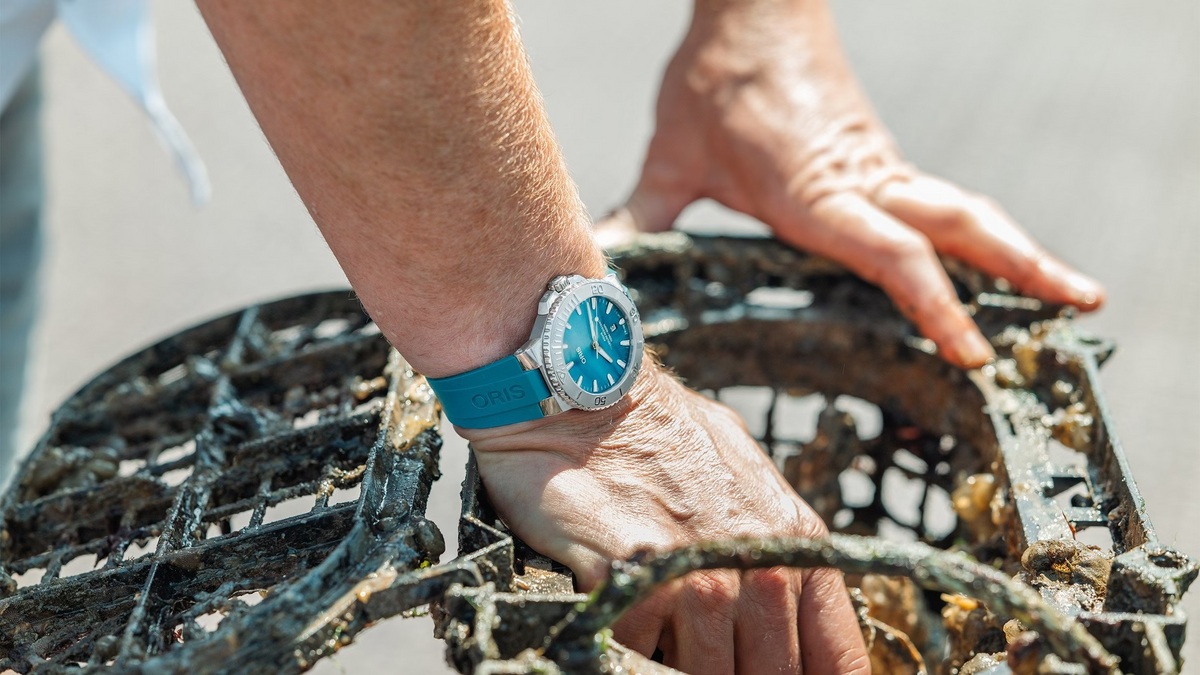 Oris Aquis New York Harbor Limited Edition II 43.5mm 01 733 7789 4187-Set 