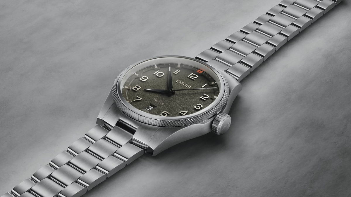 Oris ProPilot Date 41mm Moss 01 733 7805 4167-07 8 20 04LC