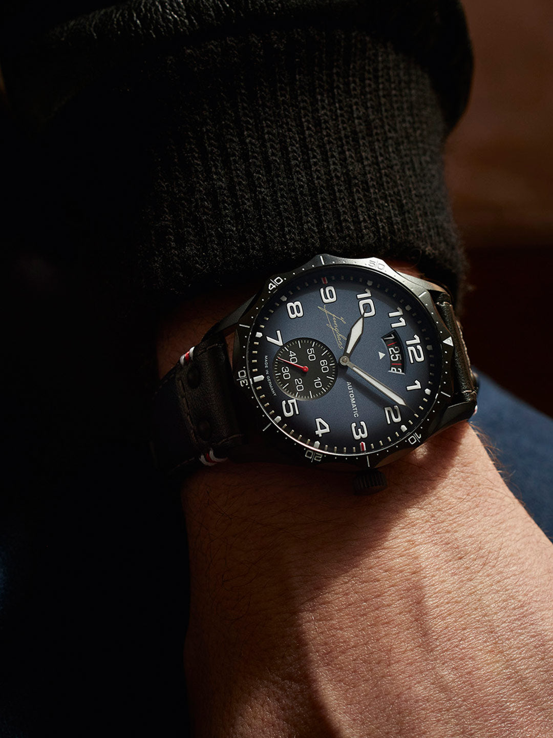 Junghans Pilot Automatic Navy Blue 27/4397.00