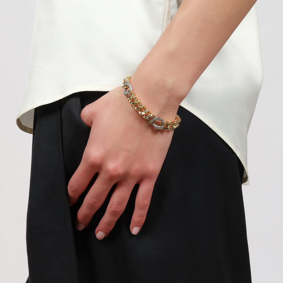 Bracciale bicolore grumetta e zirconi Unoaerre 2800