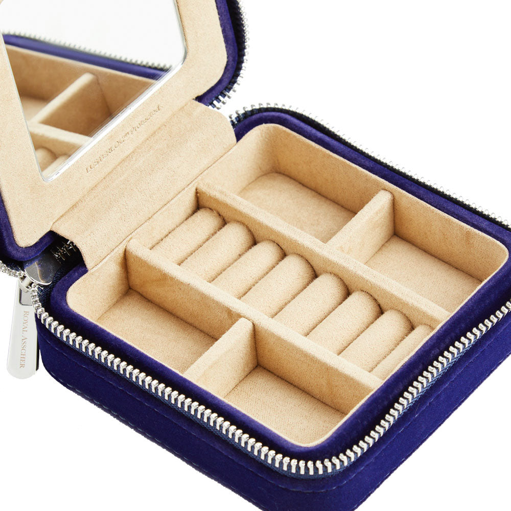 Royal Asscher Square Jewelry Zip Case