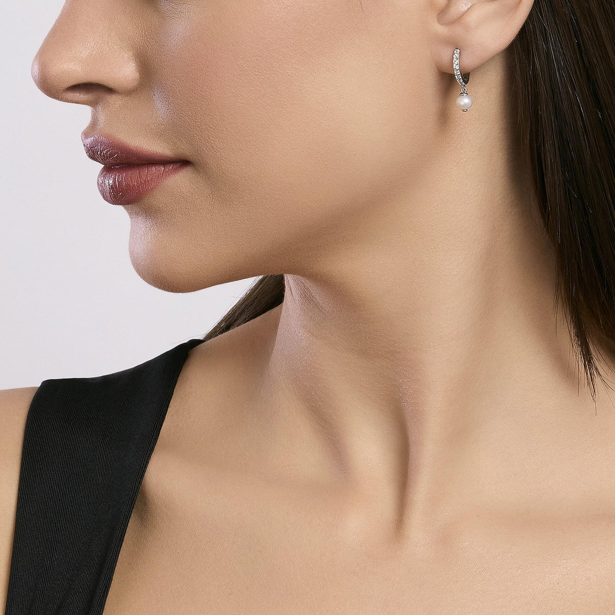 Orecchini a cerchio in argento con perle coltivate Mabina Gioielli 563571