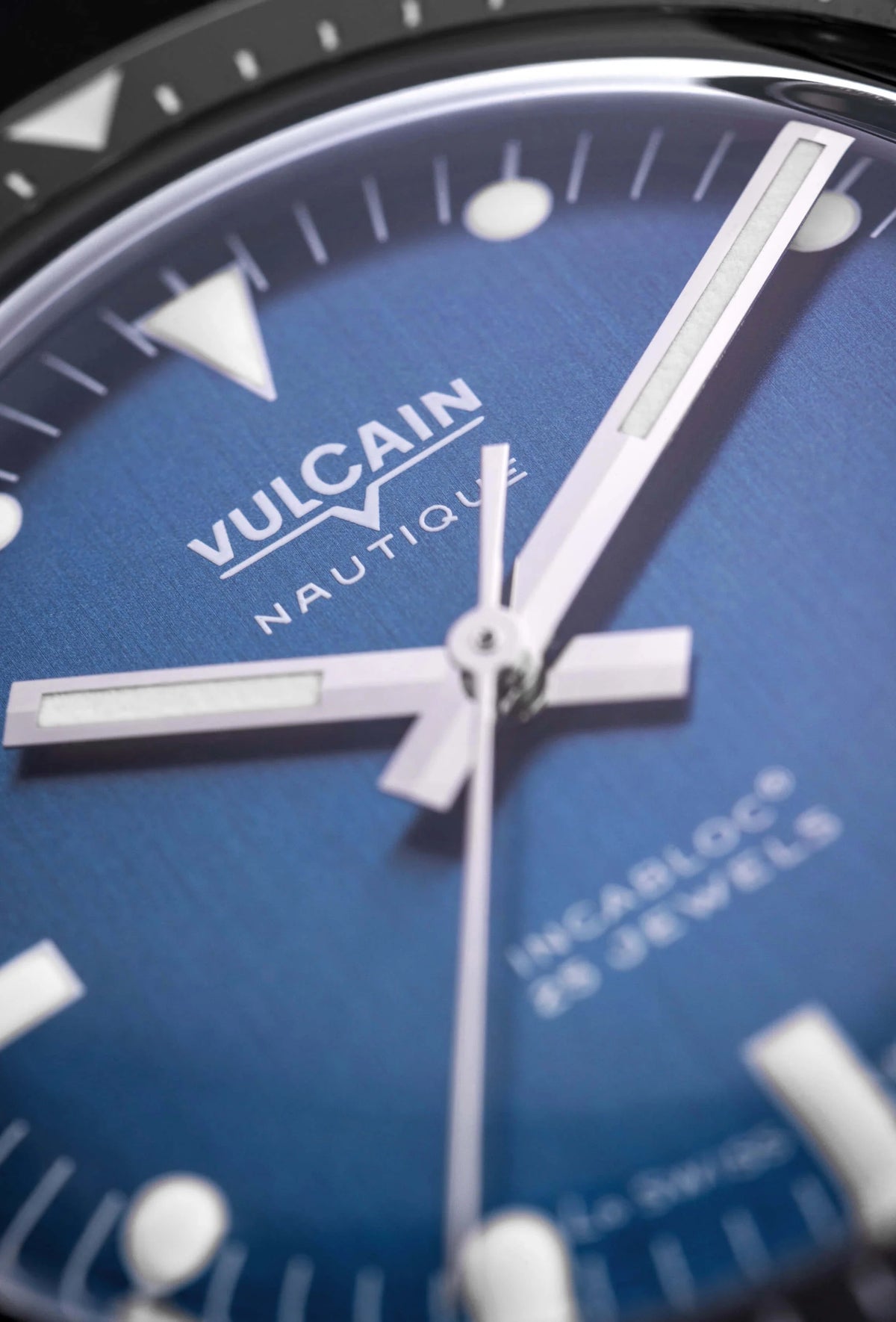 Vulcain Nautique Skindiver Blue Automatic 38mm 660170B37.BHM286