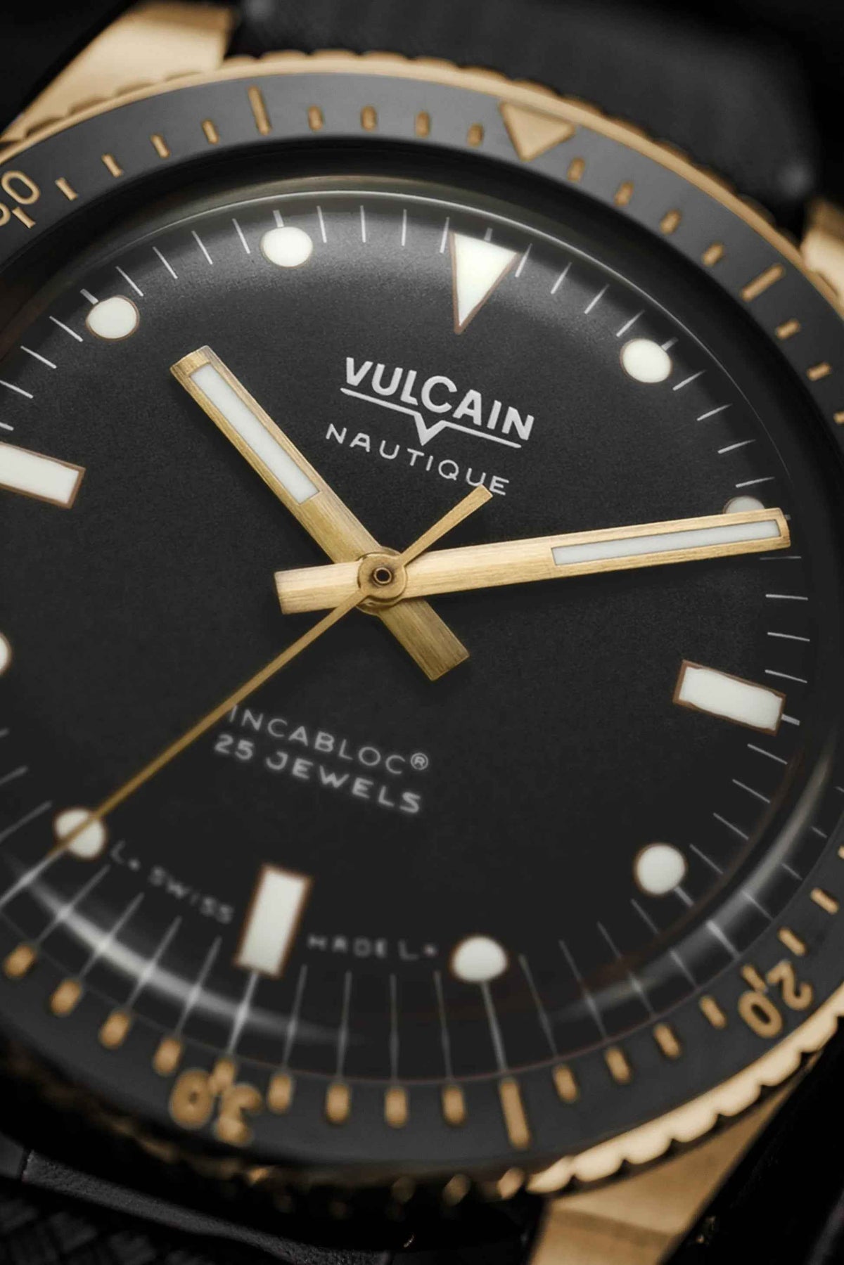 Vulcain Nautique Skindiver Black Automatic 38mm Rubber