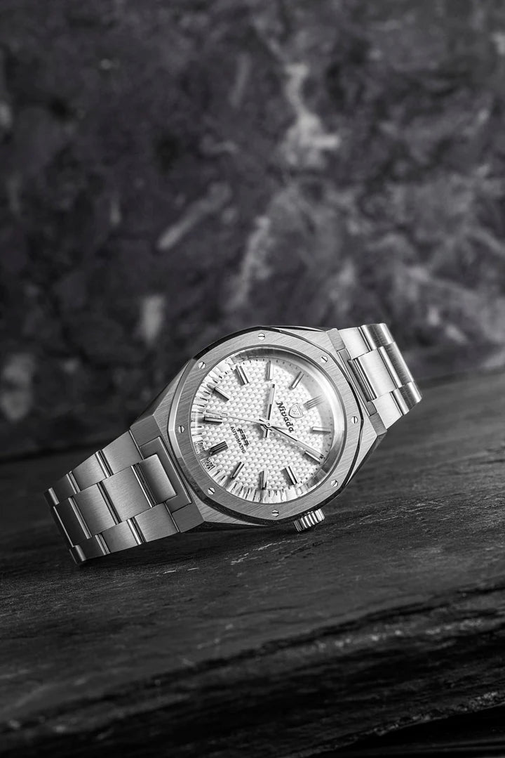 Nivada Grenchen F77 Bianco MK2 38mm No Date 68046A77