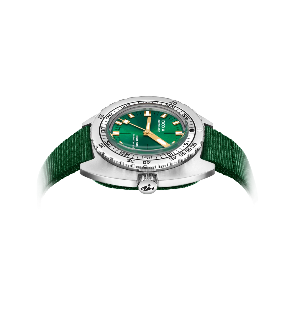 Doxa Sub 300 Seaemerald 821.10.131.26-N