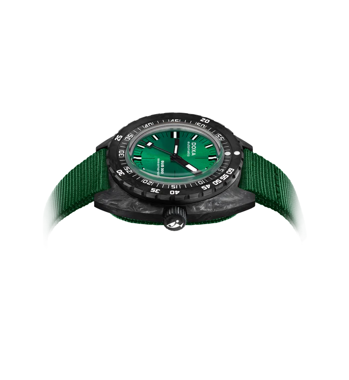 Doxa Sub 300 Carbon Sea Emerald 822.70.131.26-N