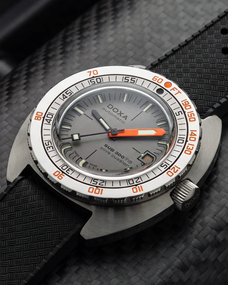 Doxa SUB 300 Ti5 Clive Cussler Limited Edition 823.50.121.20-SE14