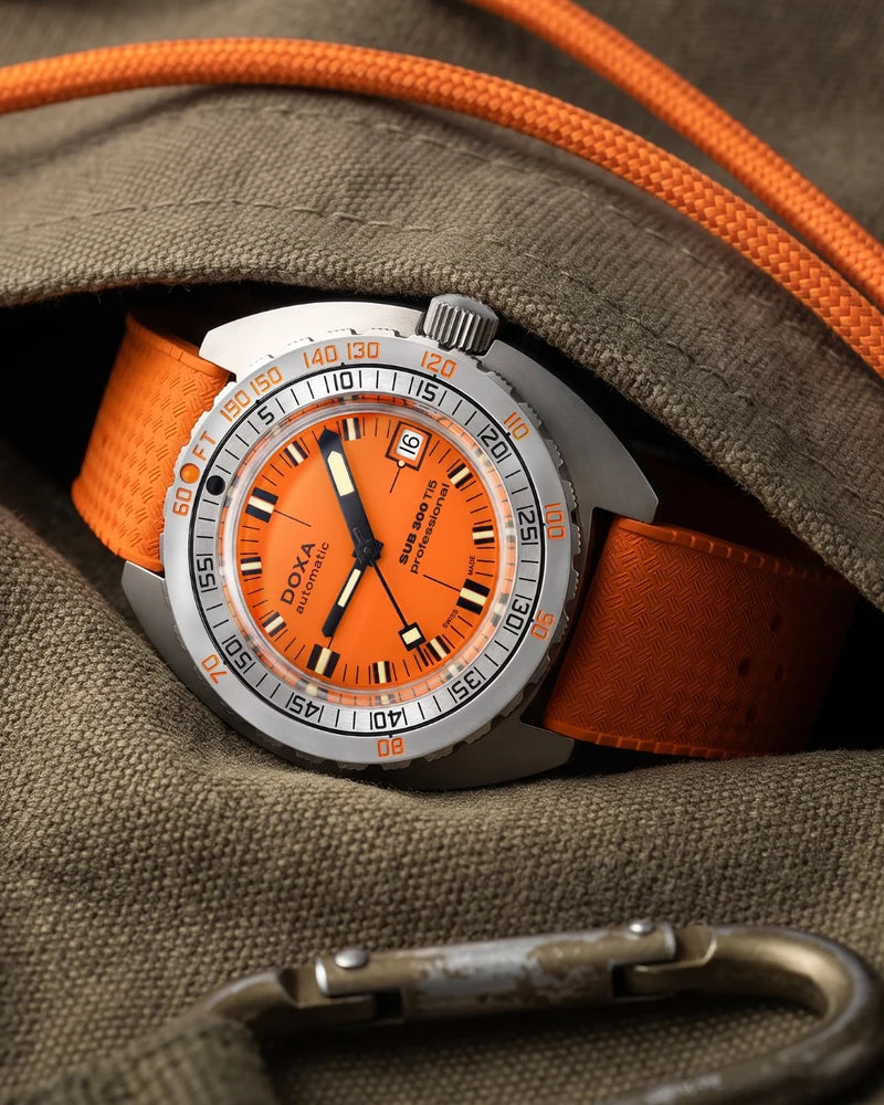 Doxa Sub 300 Ti5 Professional 823.50.351.21