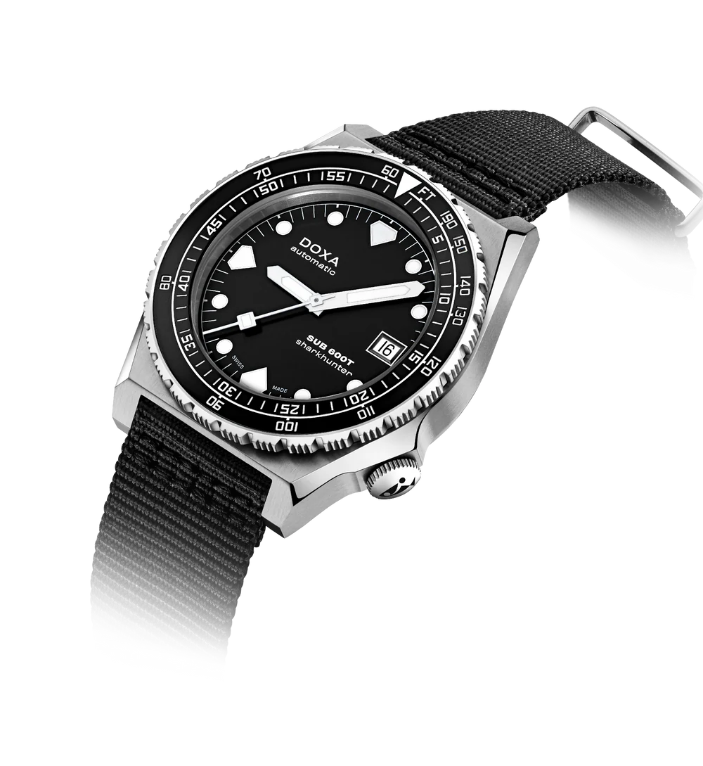 Doxa Sub 600T Sharkhunter B&amp;W 861.10.101B.20-N