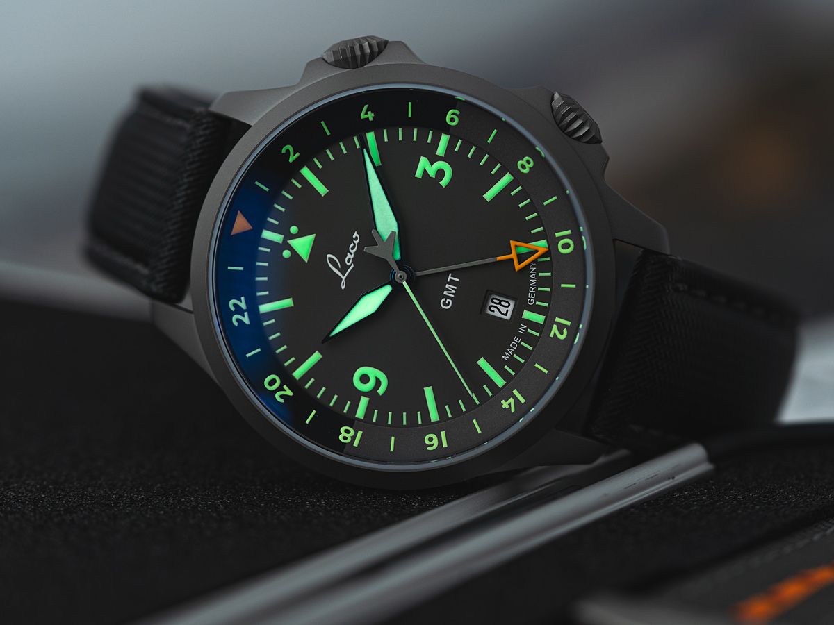 Laco Frankfurt 43mm GMT Grau Automatico 862121.2