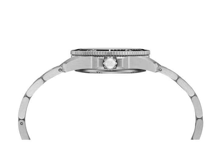 Certina DS Action 34.5mm C048.210.11.121.00