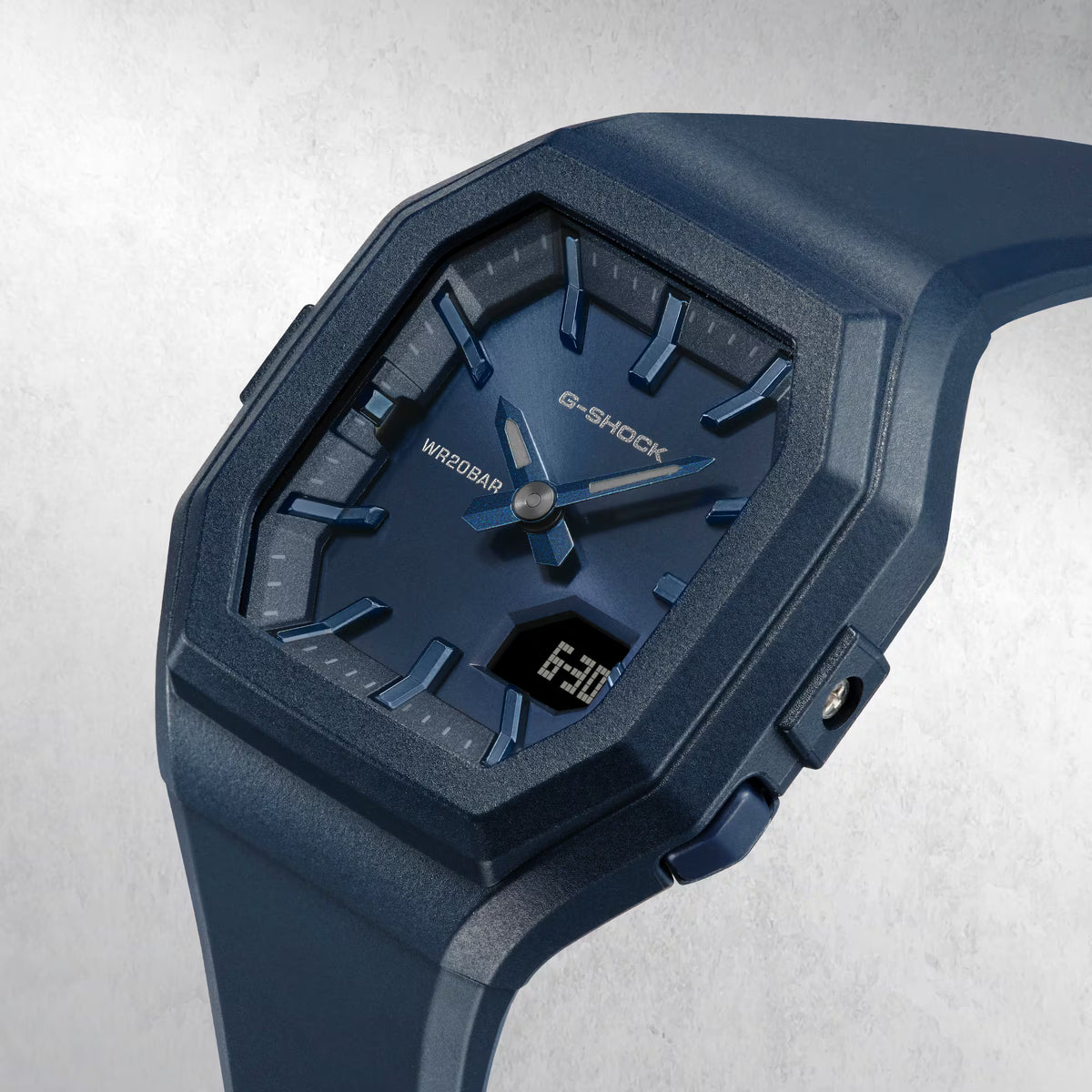 Casio G-Shock GMA-S160-2B